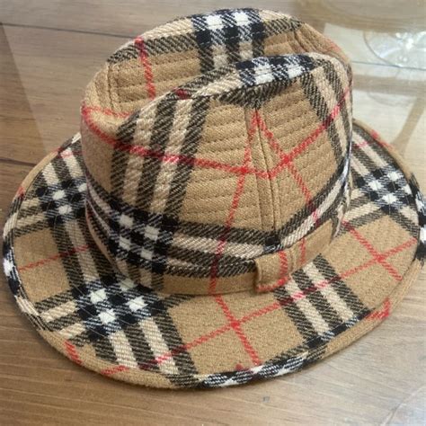 burberry fedora|Burberry signatures for men.